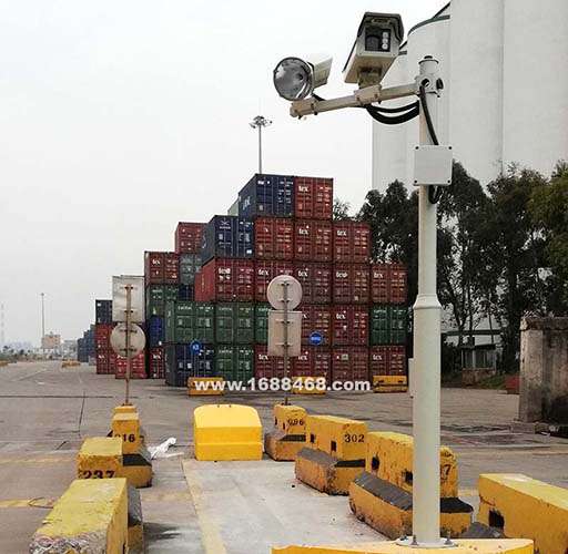 温州金洋集装箱码头安装固定式机动车雷达测速仪